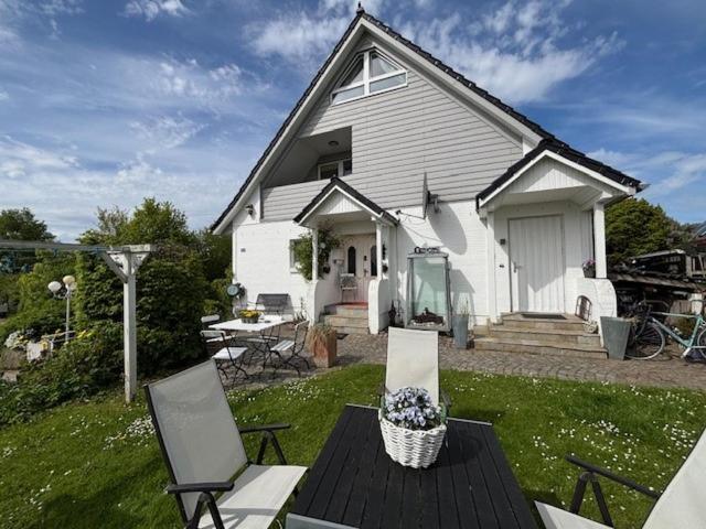 Sorgenfrei -Ruhe Und Erholung In Schoener Studiowohnung Glücksburg Extérieur photo